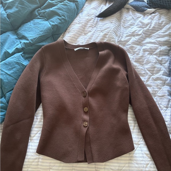 Abercrombie & Fitch luxeloft rounded sleeve cardigan - Picture 2 of 4